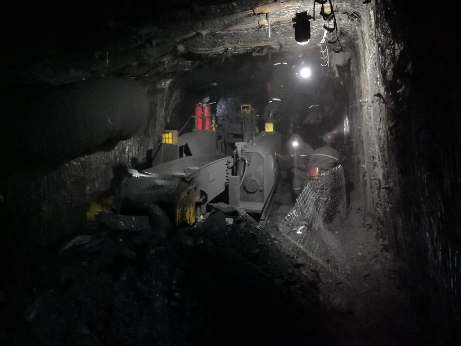 高瓦斯礦井煤巷風鎬掘進的現狀