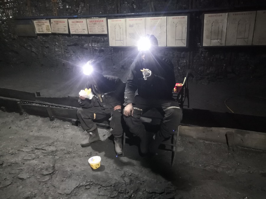 煤巷掘進工具風鎬的技術性能和參數