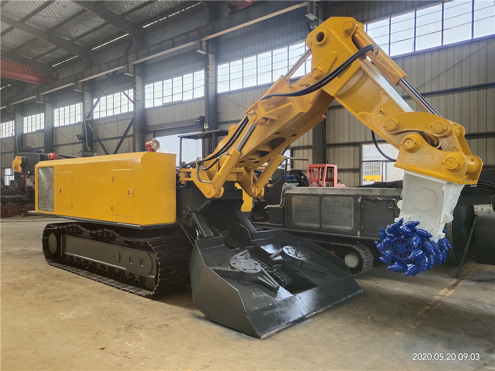 三、銑挖機試用期間機器本身存在的主要問題及采取的措施