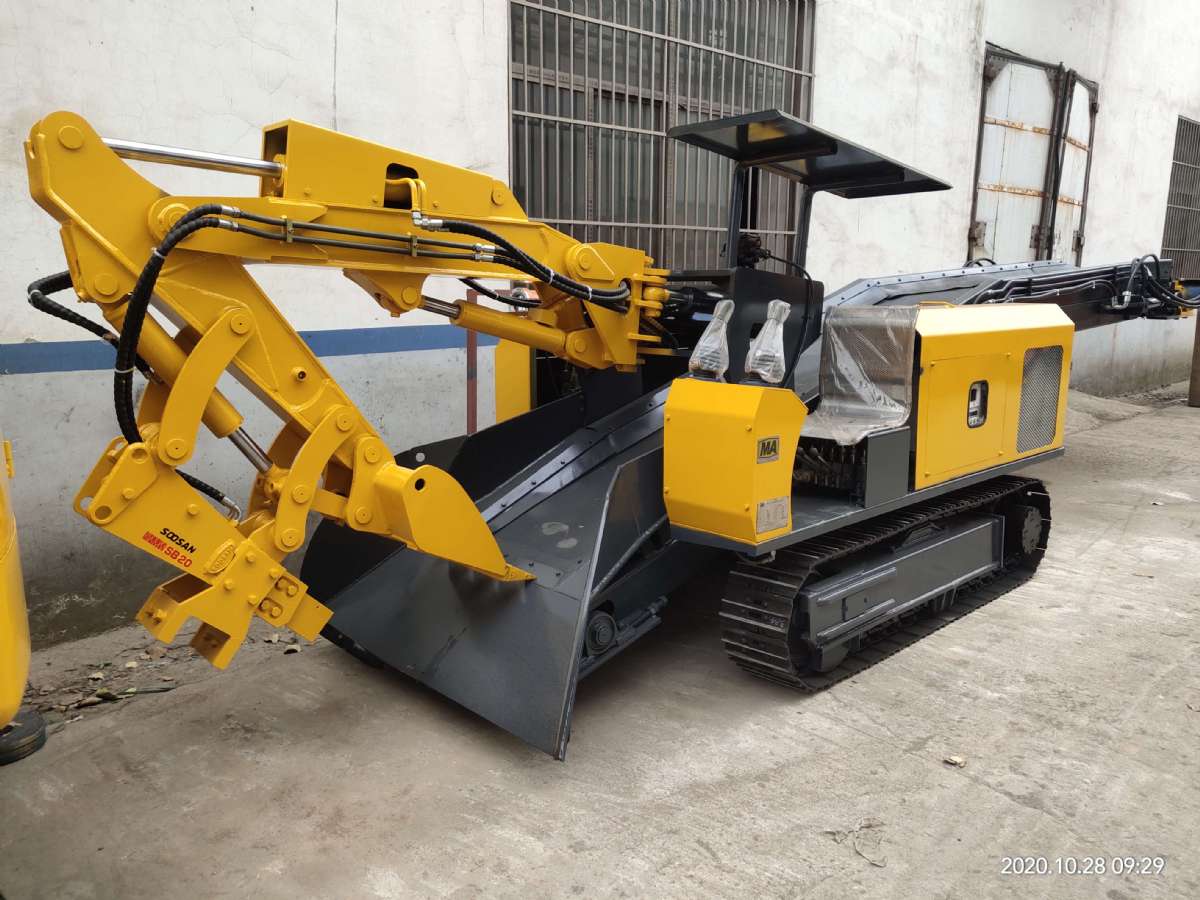 履帶破碎耙渣機