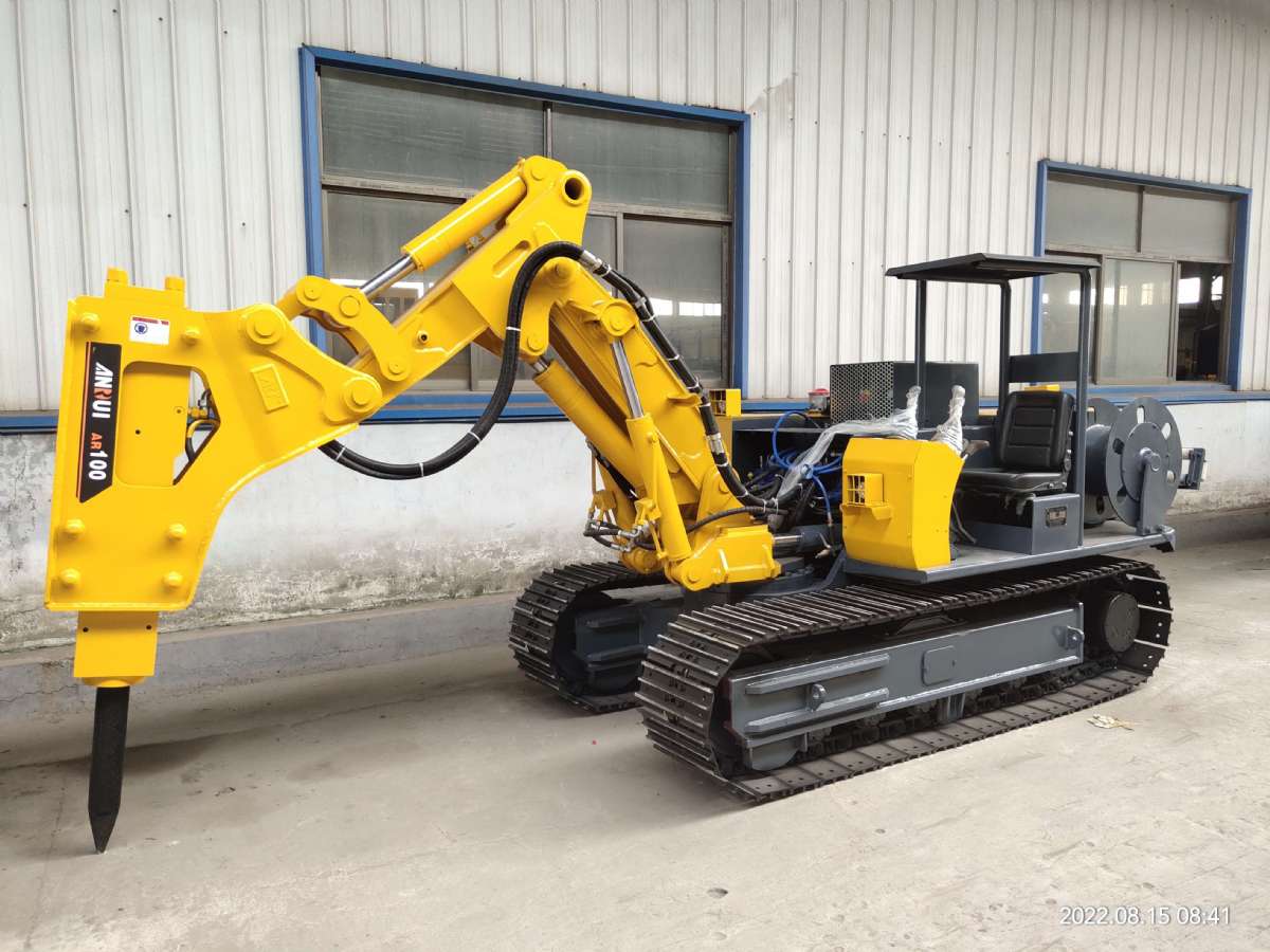 遙控撬毛破碎機