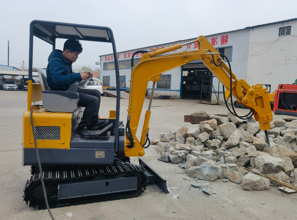 巷道修復機在井下的應用 巷道修復機在井下的應用