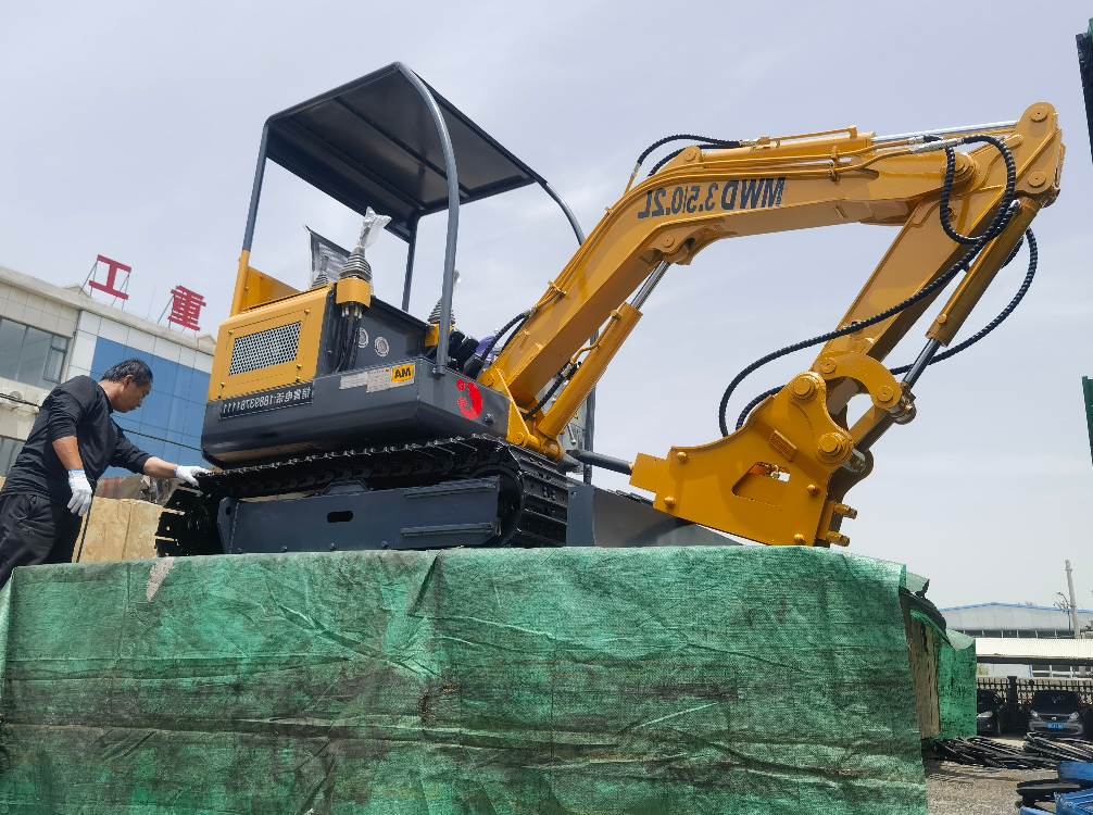 煤礦用巷道修復機整機介紹