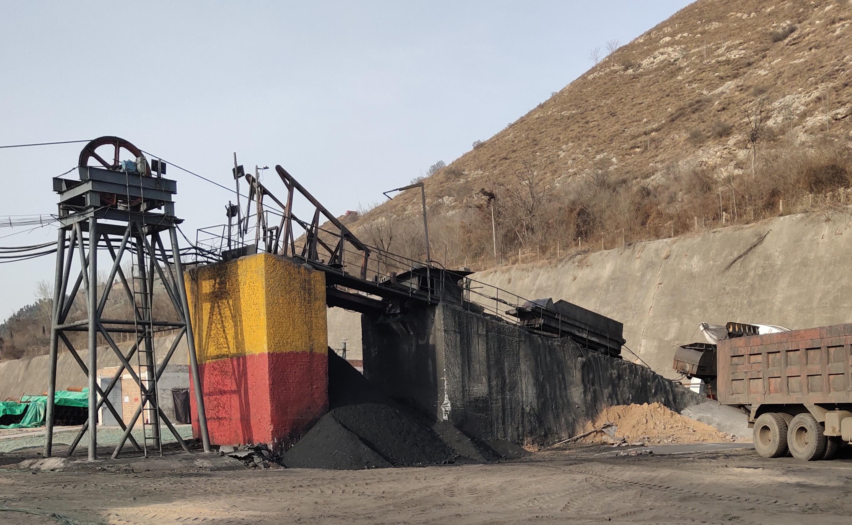 扒渣機液壓廢舊油脂及油桶管理制度